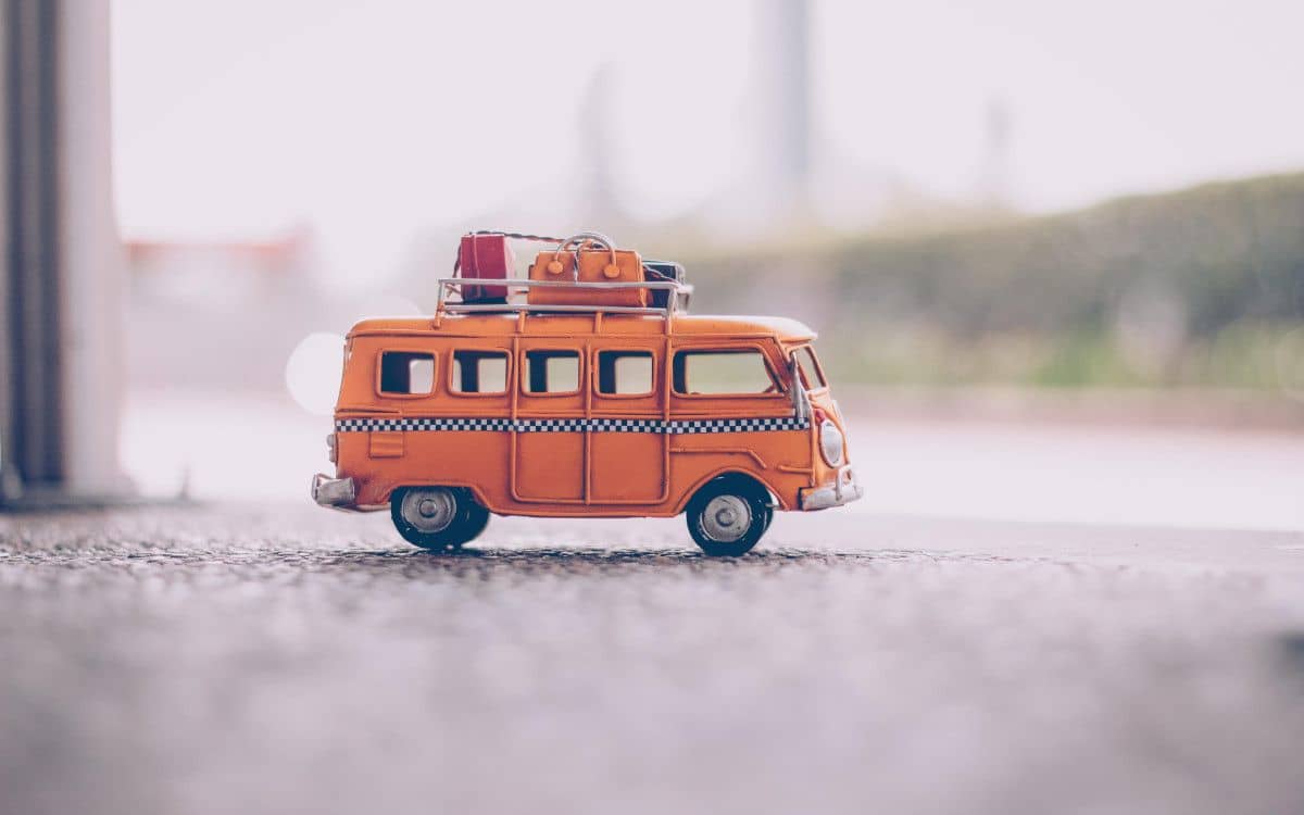 Migrating Heroku PostgreSQL addon database to Amazon RDS is represented by a van. Photo by Nubia Navarro (nubikini) from Pexels